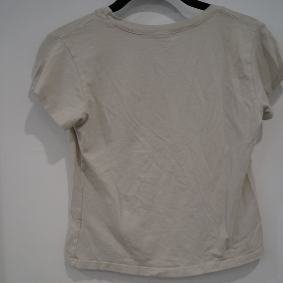 Brandy Melville skull t-shirt - Picture 2 of 4